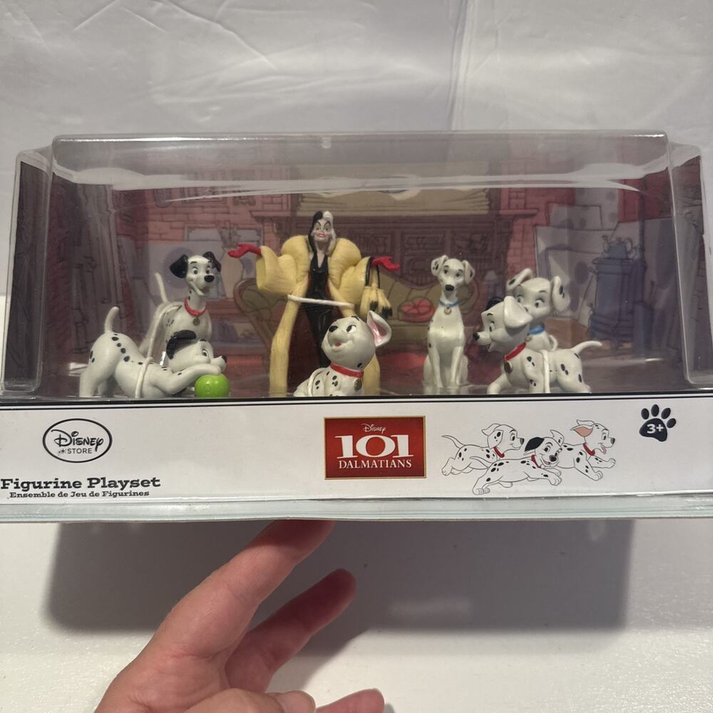 Disney 101 Dalmations 7-piece Figurine Playset